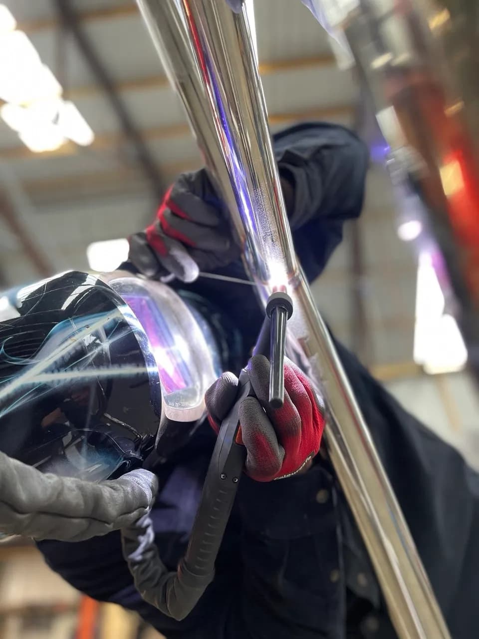 Beneteau Oceanis 45 — Valkiry Solar Arch thumbnail 9