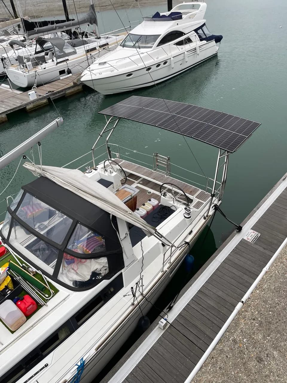 Beneteau Oceanis 45 — Valkiry Solar Arch thumbnail 5