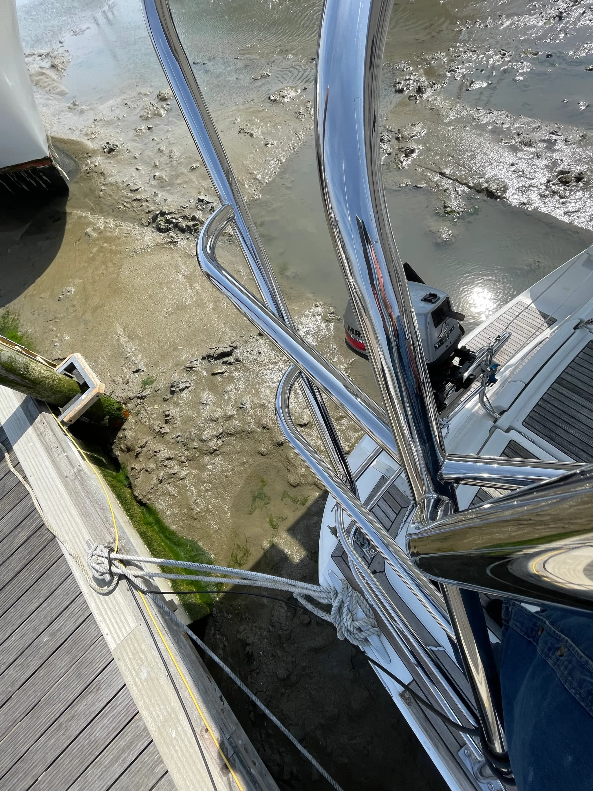 Beneteau Oceanis 46 — Valkiry Solar Arch (Forward-Facing) thumbnail 5