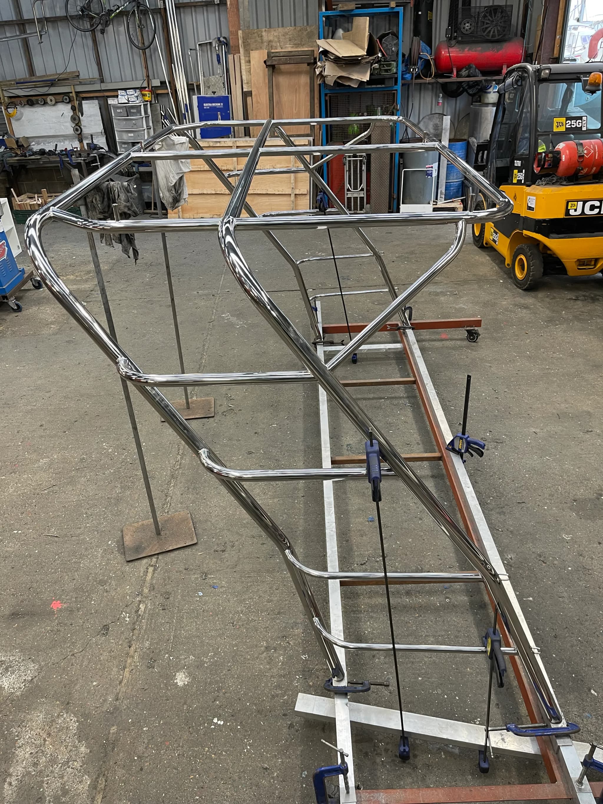 Beneteau Oceanis 46 — Valkiry Solar Arch (Forward-Facing) thumbnail 15