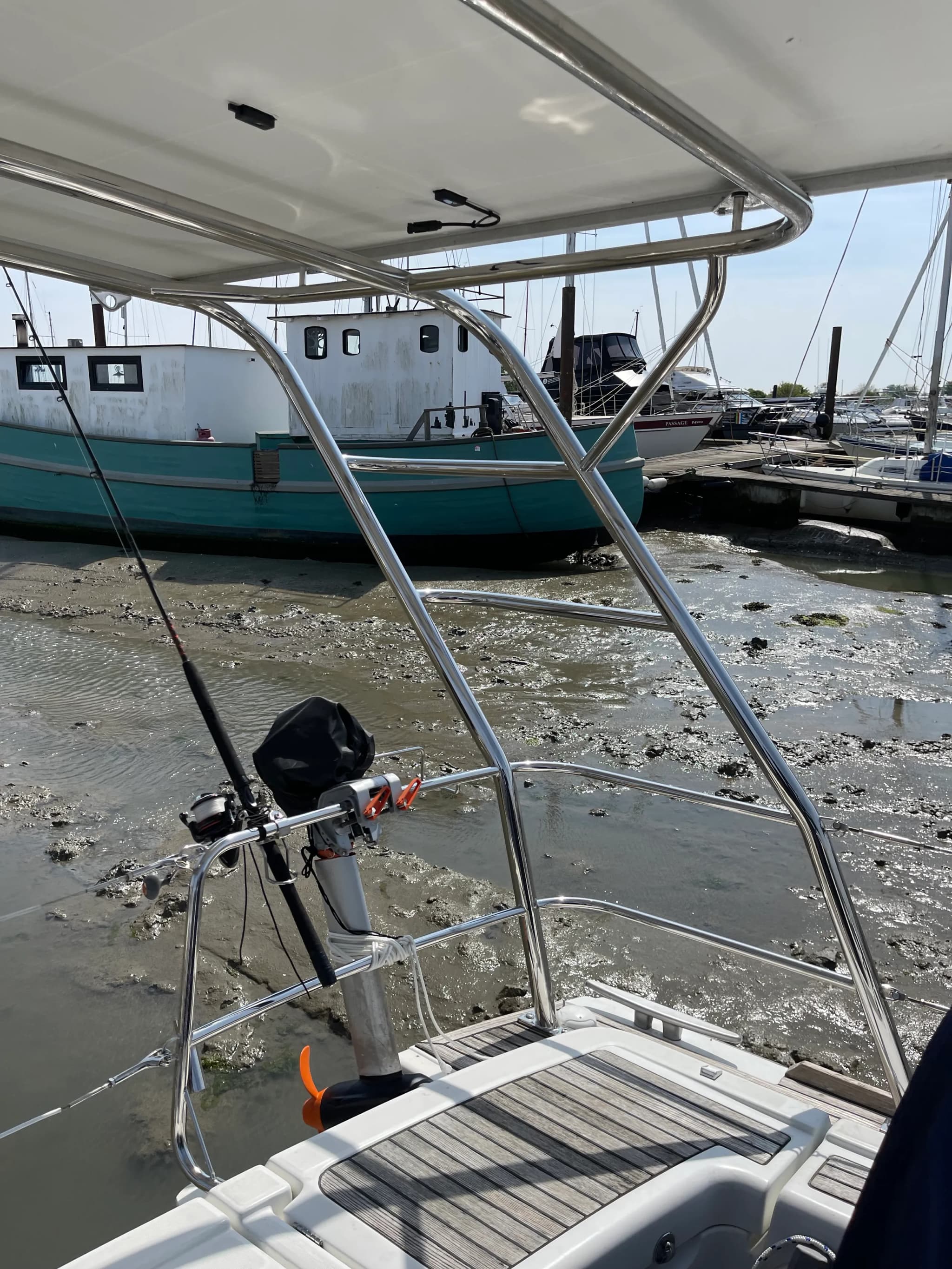 Beneteau Oceanis 46 — Valkiry Solar Arch (Forward-Facing) thumbnail 17