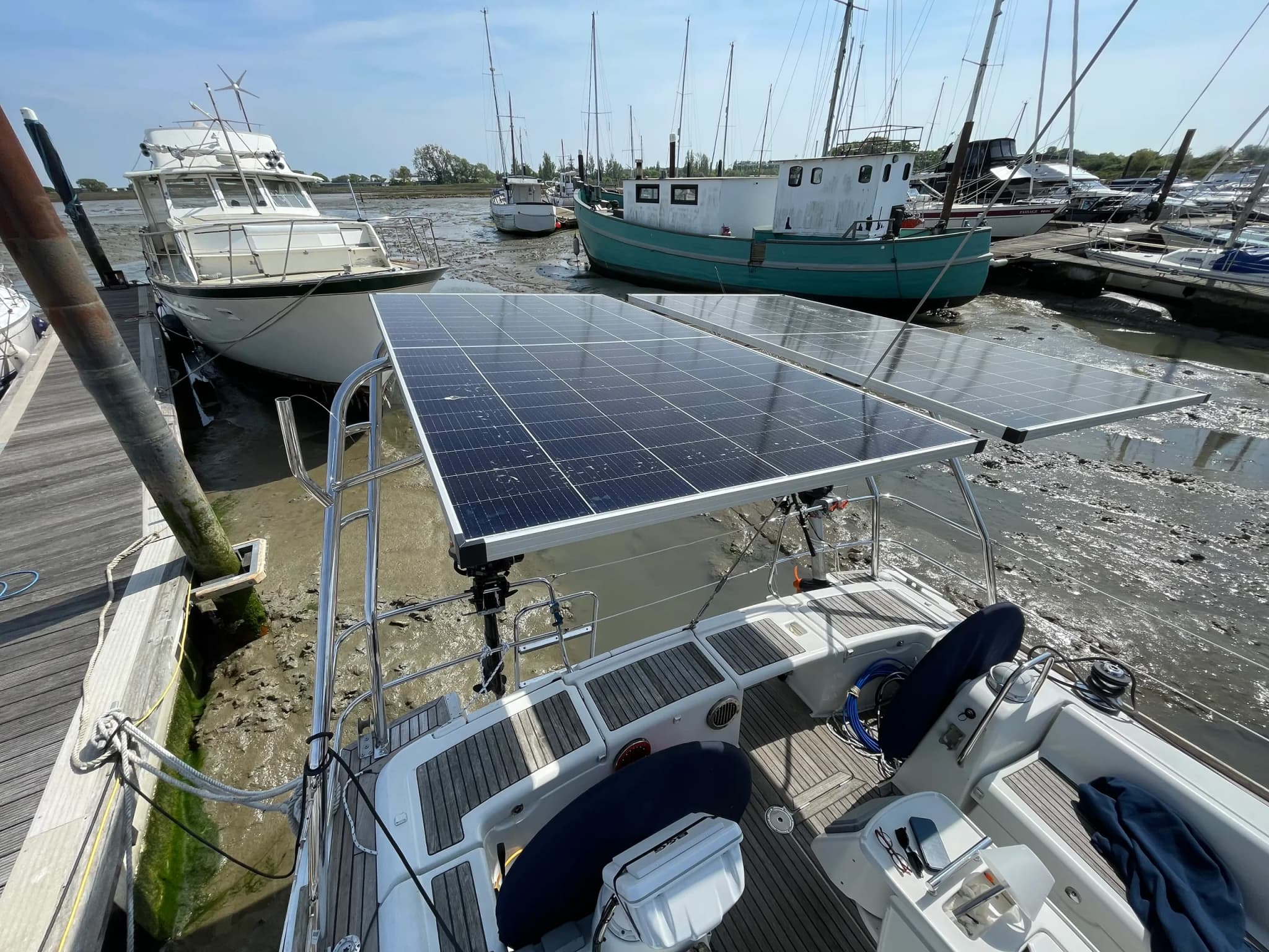 Beneteau Oceanis 46 — Valkiry Solar Arch (Forward-Facing) thumbnail 20