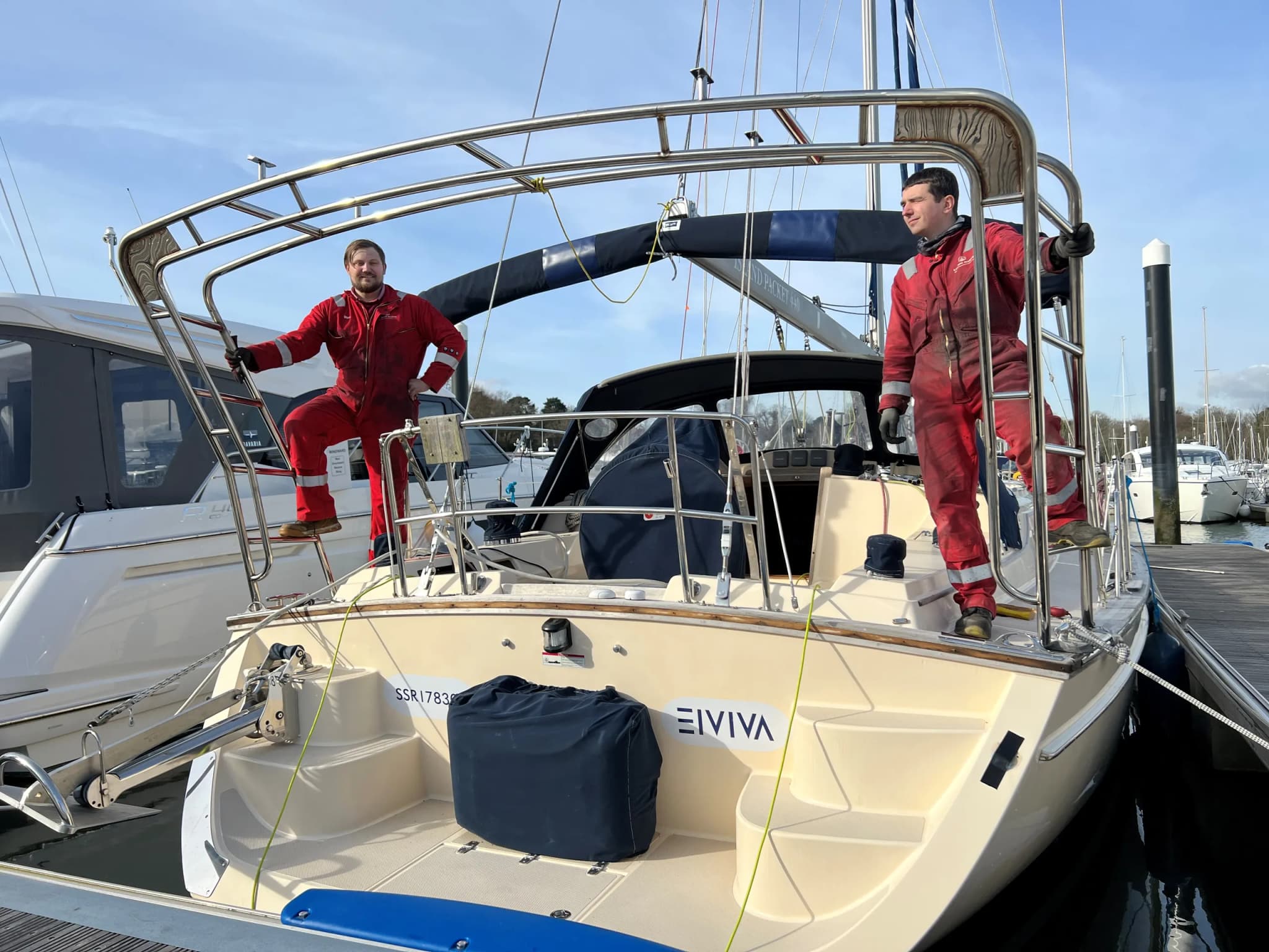 Island Packet 440 — EIVIVA — Eiviva Solar Arch thumbnail 19