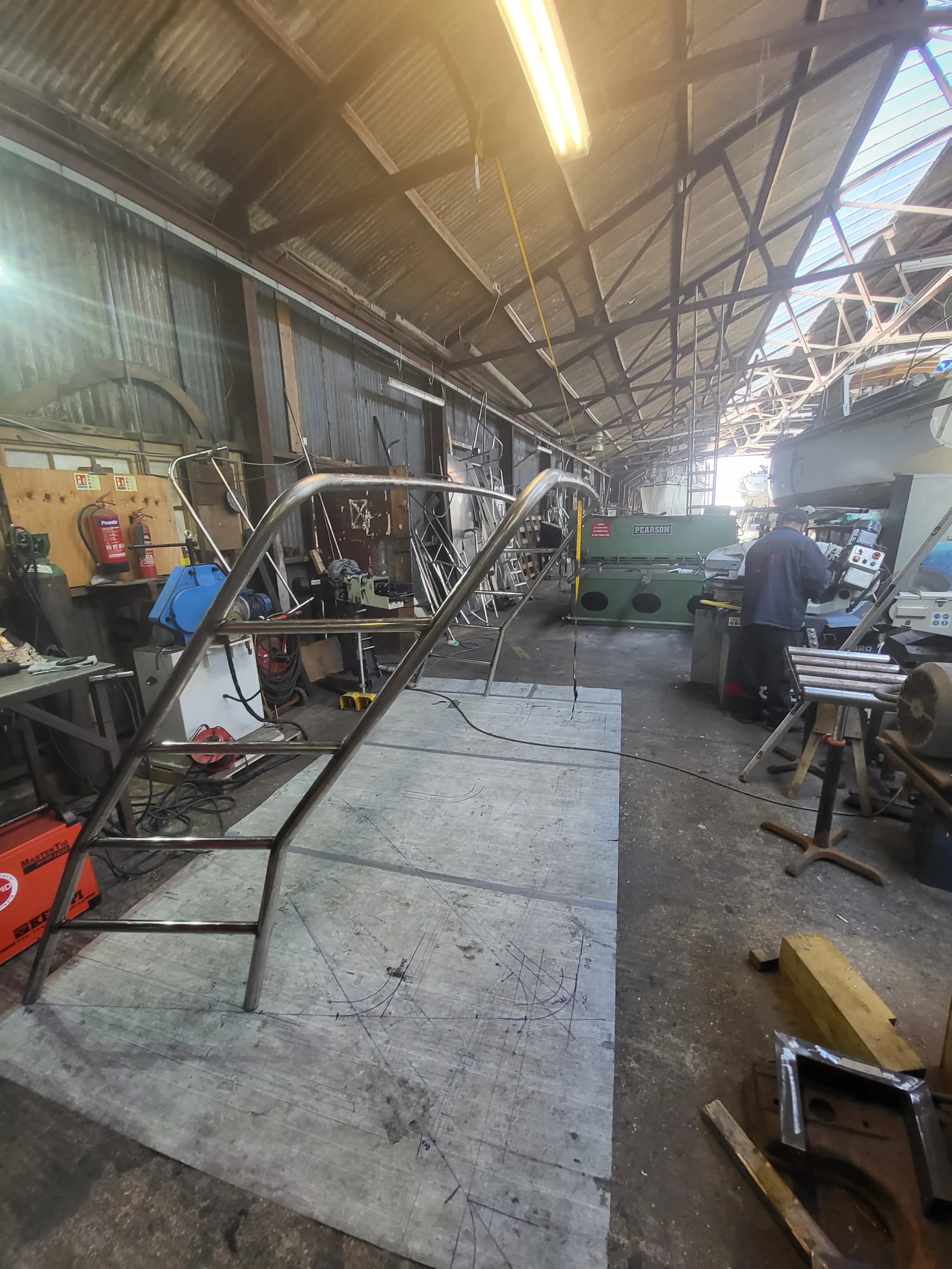 Island Packet 440 — EIVIVA — Eiviva Solar Arch thumbnail 3