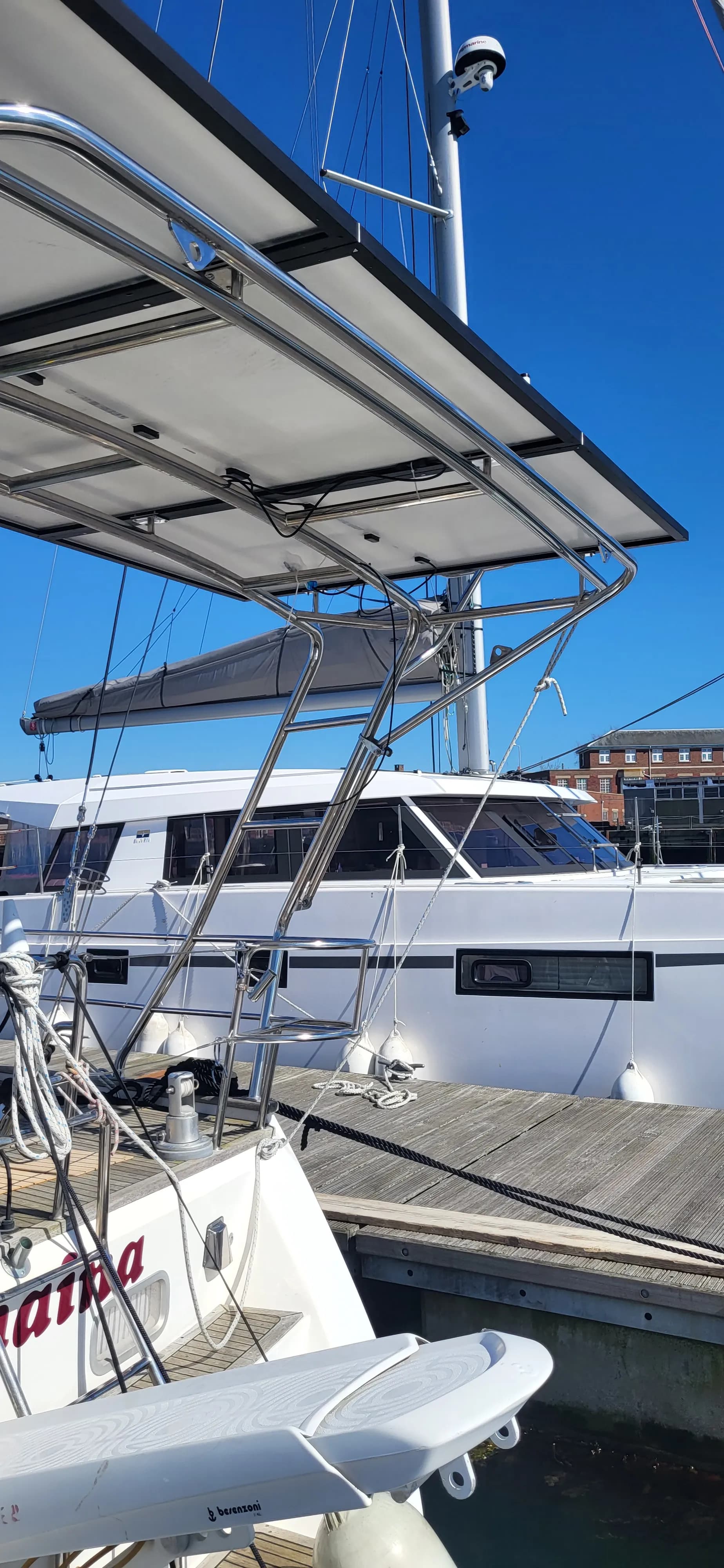 Najad 49 — Lahaina — Valkiry Solar Arch thumbnail 6